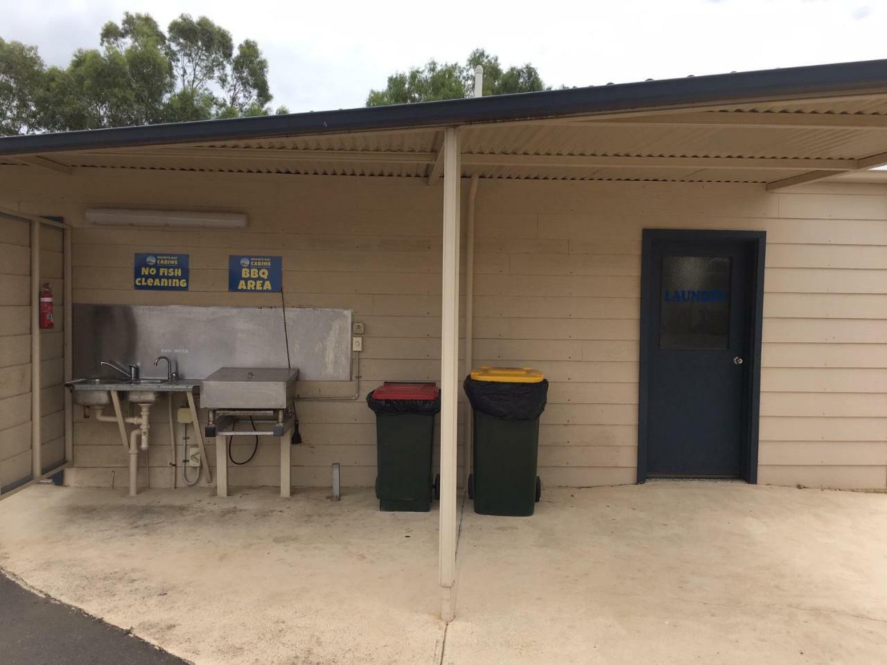 Port Moonta Moonta Bay Cabins 모텔 외부 사진