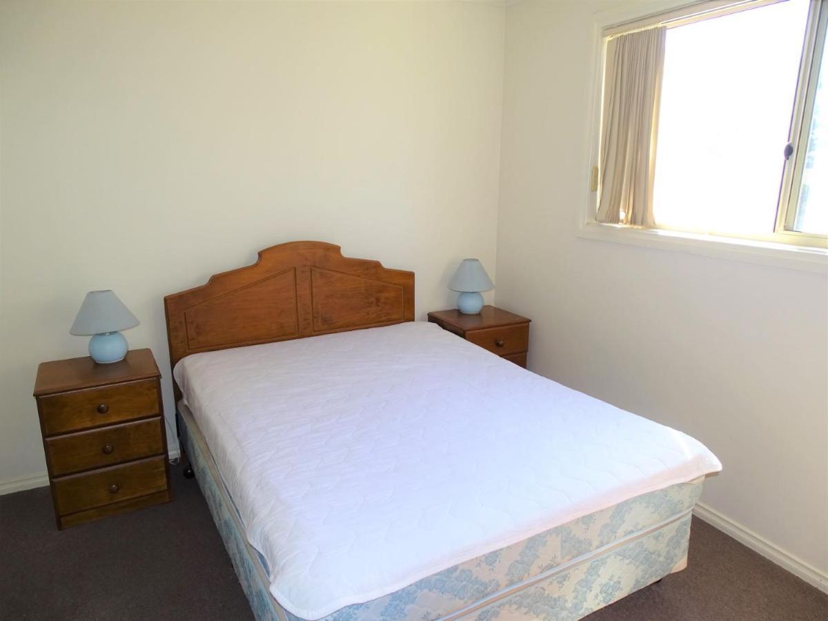 Port Moonta Moonta Bay Cabins 모텔 외부 사진