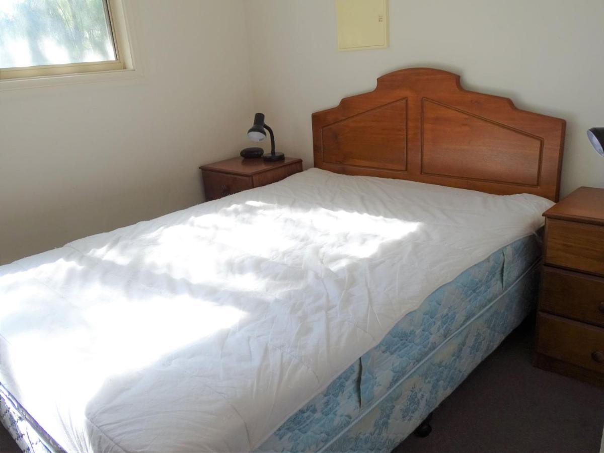 Port Moonta Moonta Bay Cabins 모텔 외부 사진