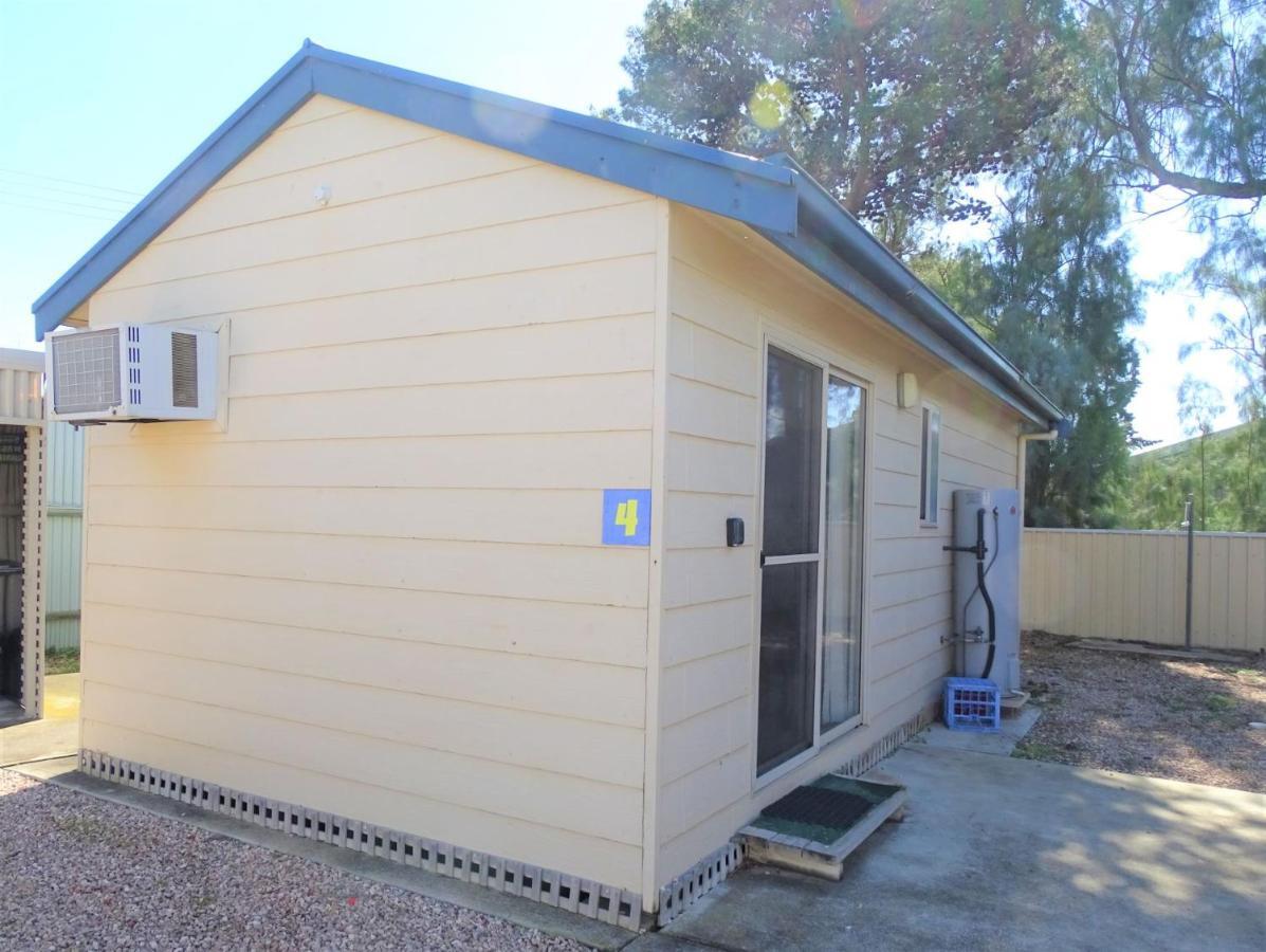 Port Moonta Moonta Bay Cabins 모텔 외부 사진